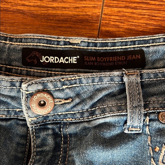 Jordache Women’s Blue Jean Capris - Picture 4 of 7